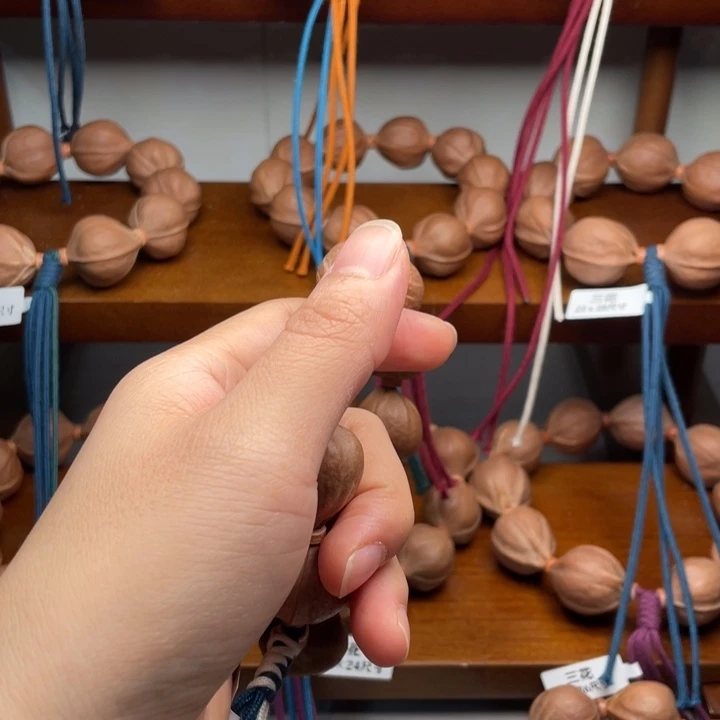 杏****手串/手链橄榄核梅林铁核梅林发货