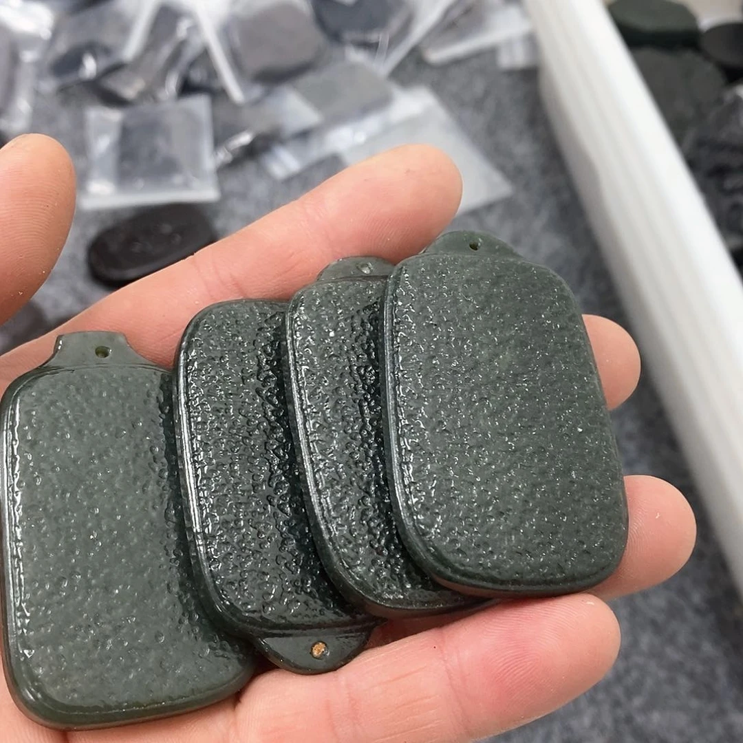 和田玉吊坠(不含链)未镶嵌