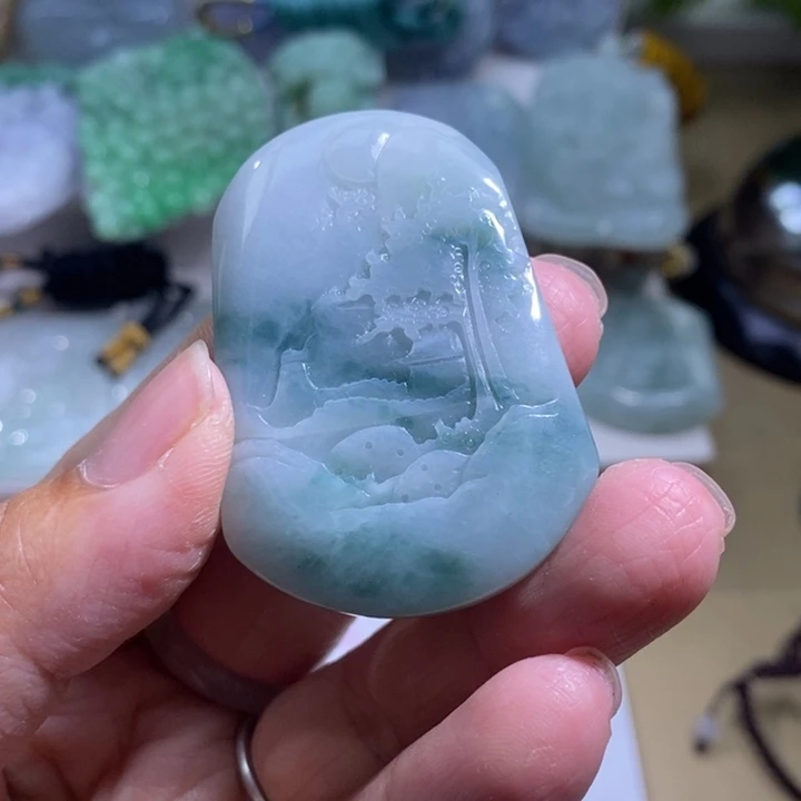 【闪购商品】颈饰未镶嵌翡翠山水