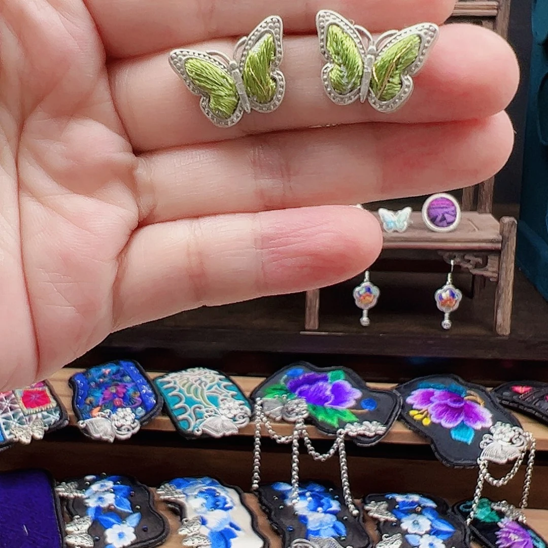 织绣手工刺绣工艺品