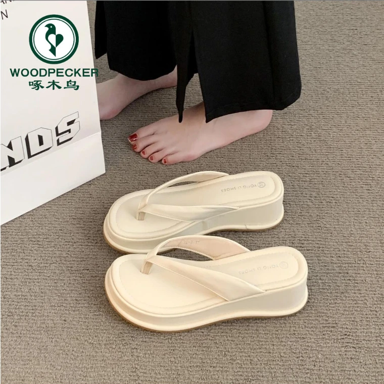 啄木鸟松糕厚底人字拖鞋女鞋子外穿2025新款夏季海边沙滩凉拖凉鞋