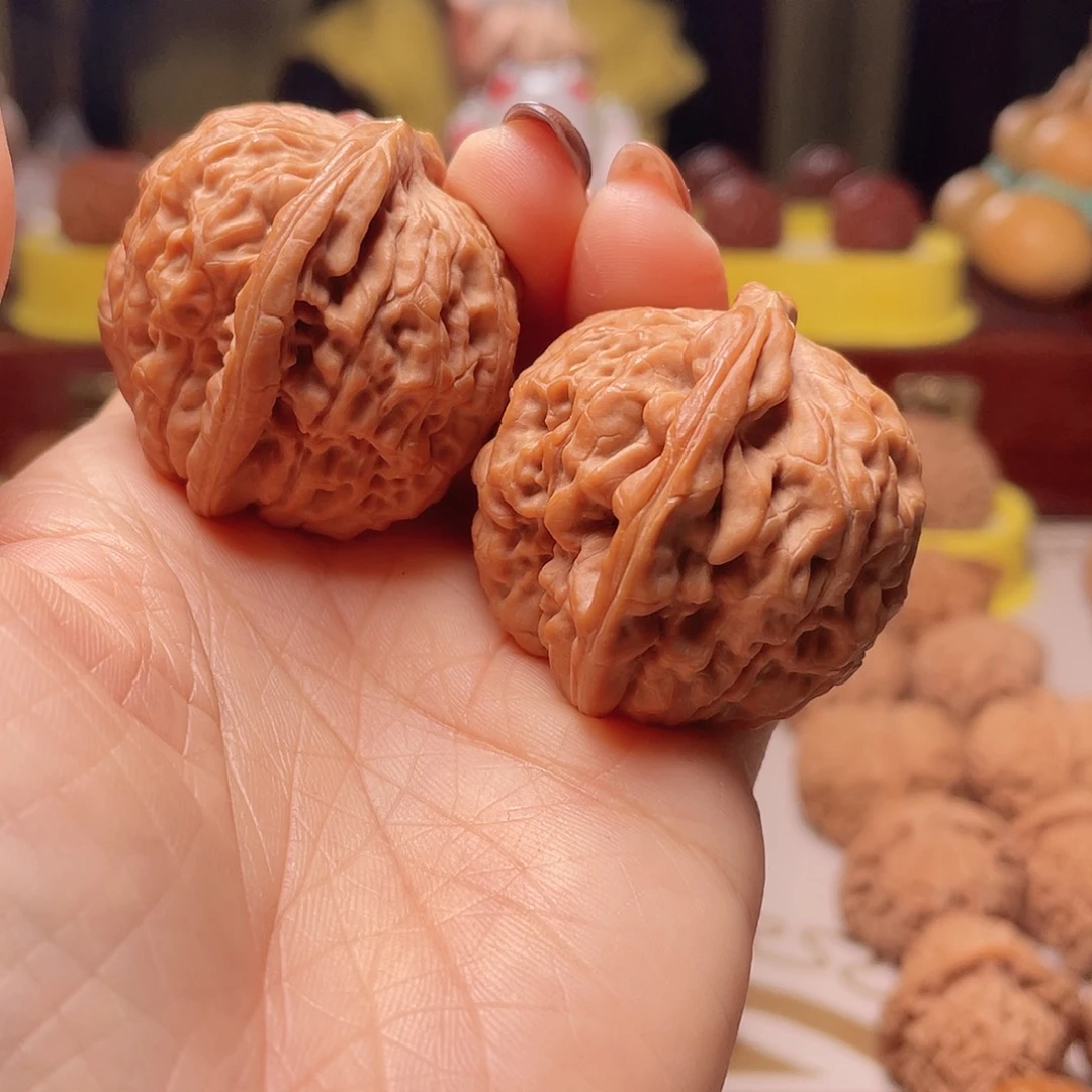 ✎***岁文玩核桃吊坠莲花