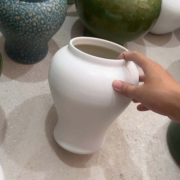 摆件微瑕有孔微瑕