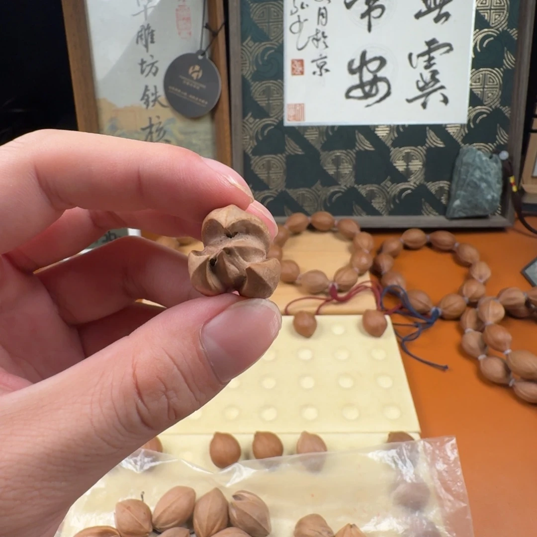 月***明手串橄榄核怪核梅林铁核