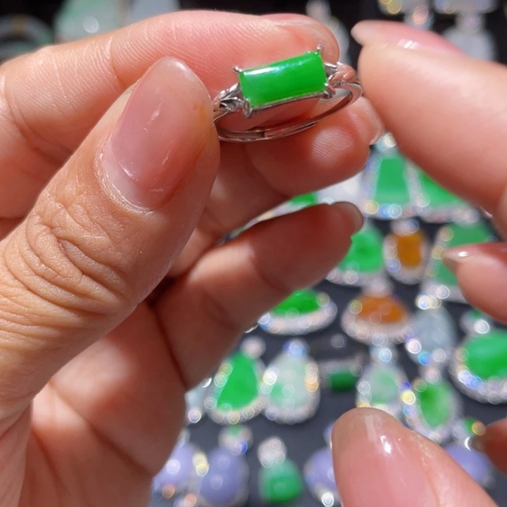 翡翠戒指银S925镶嵌