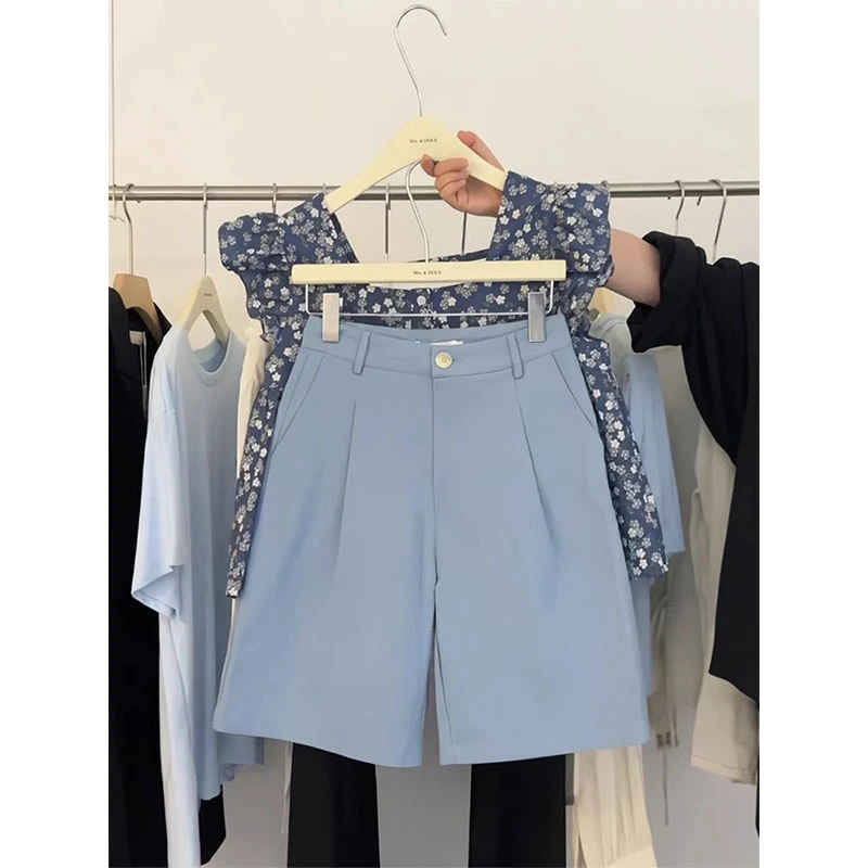 夏季套装女2025新款洋气减龄小飞袖碎花上衣休闲百搭短裤两件套潮