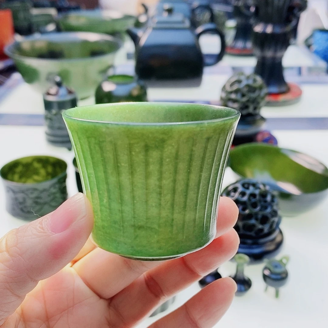 未镶嵌和田玉摆件