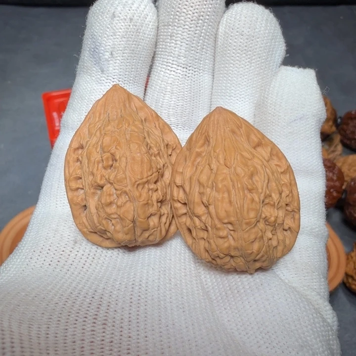 文玩核桃吊坠ㅤ***職野鸡编号4237