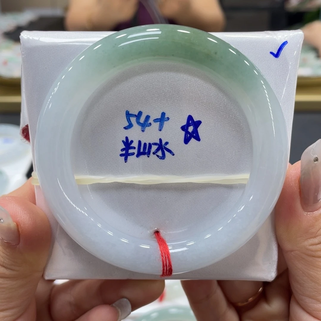未镶嵌手镯翡翠翡翠