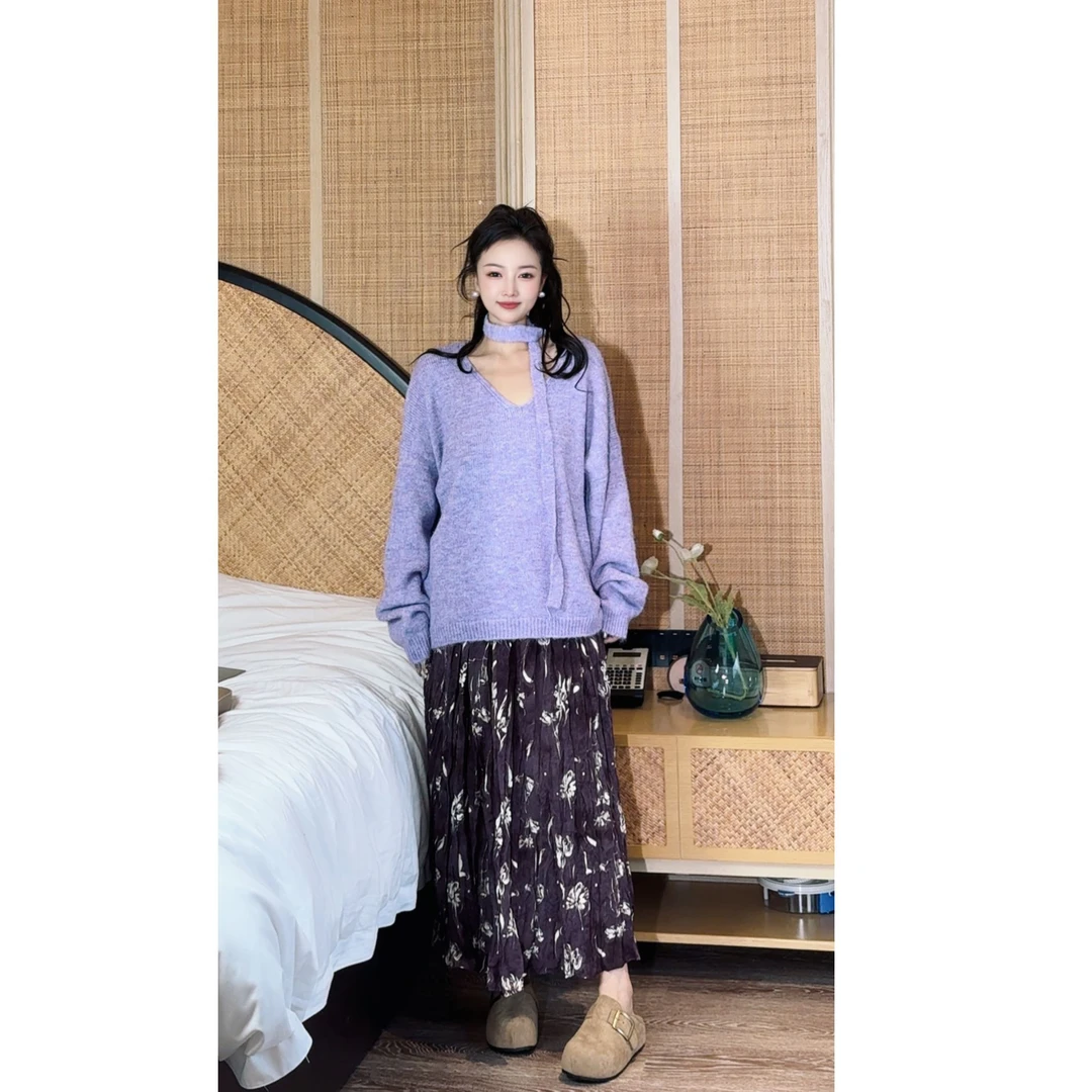 彩序坊  韩版温柔系软糯上衣碎花半裙两件套1023