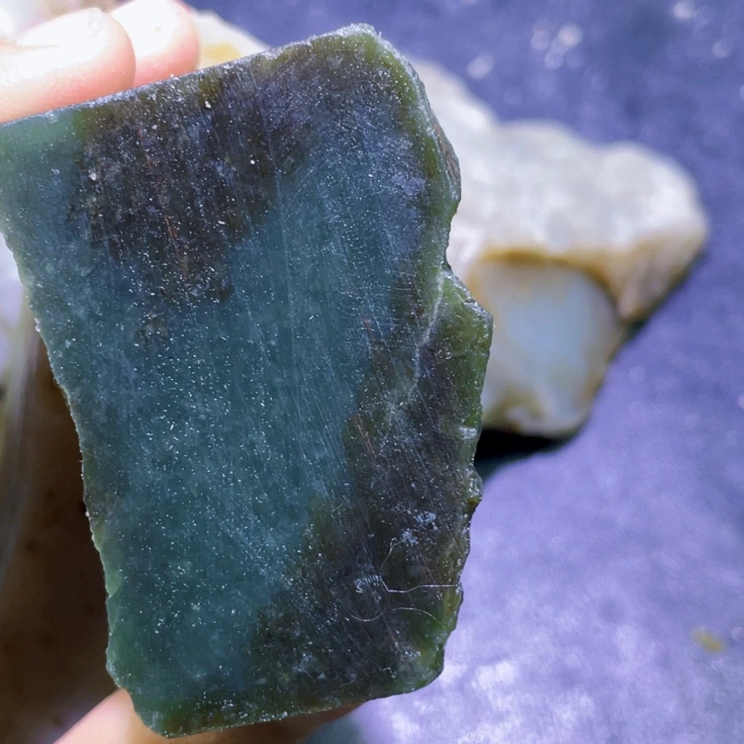 和田玉未镶嵌珠宝半成品