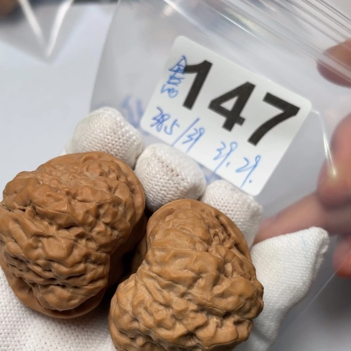 文玩核桃把件全品蛙饼