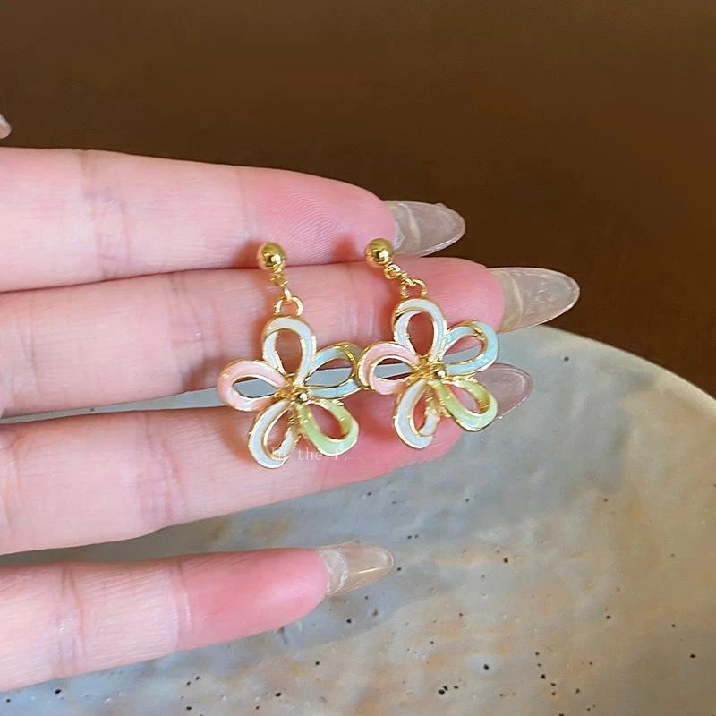 合金耳饰 度假风小清新花朵耳环女夏季多巴胺高级感耳钉耳坠圆脸