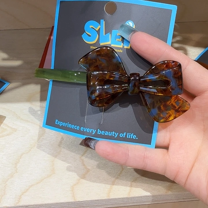 铁合金皮质绿色一字琥珀弹簧夹20