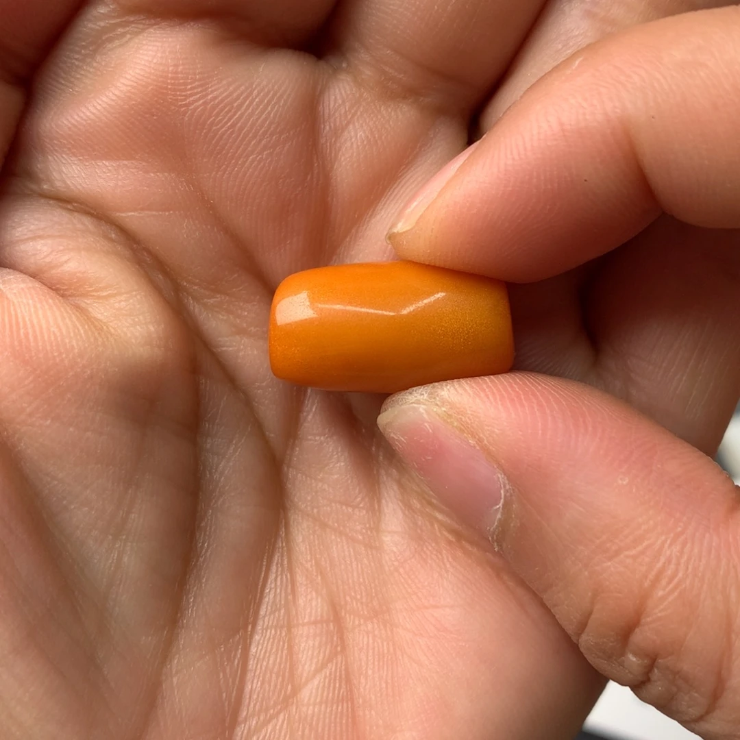 壳***子琥珀未镶嵌裸石蜜蜡