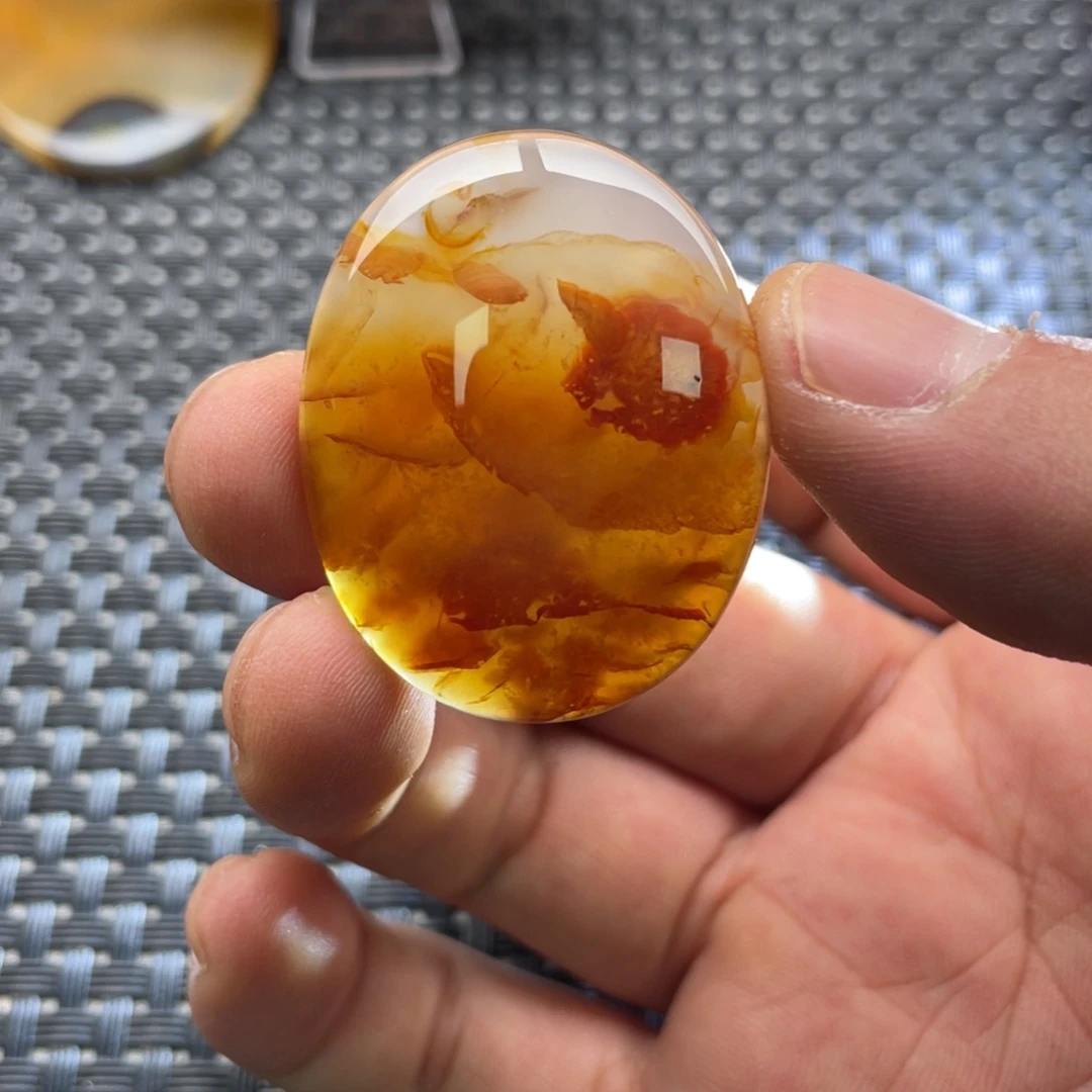 张***9玛瑙/玉髓未镶嵌颈饰