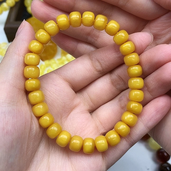 蜜蜡未镶嵌珠宝奇石