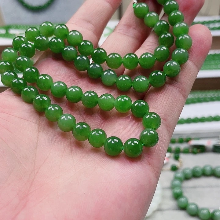 和田玉（碧玉）未镶嵌颈饰