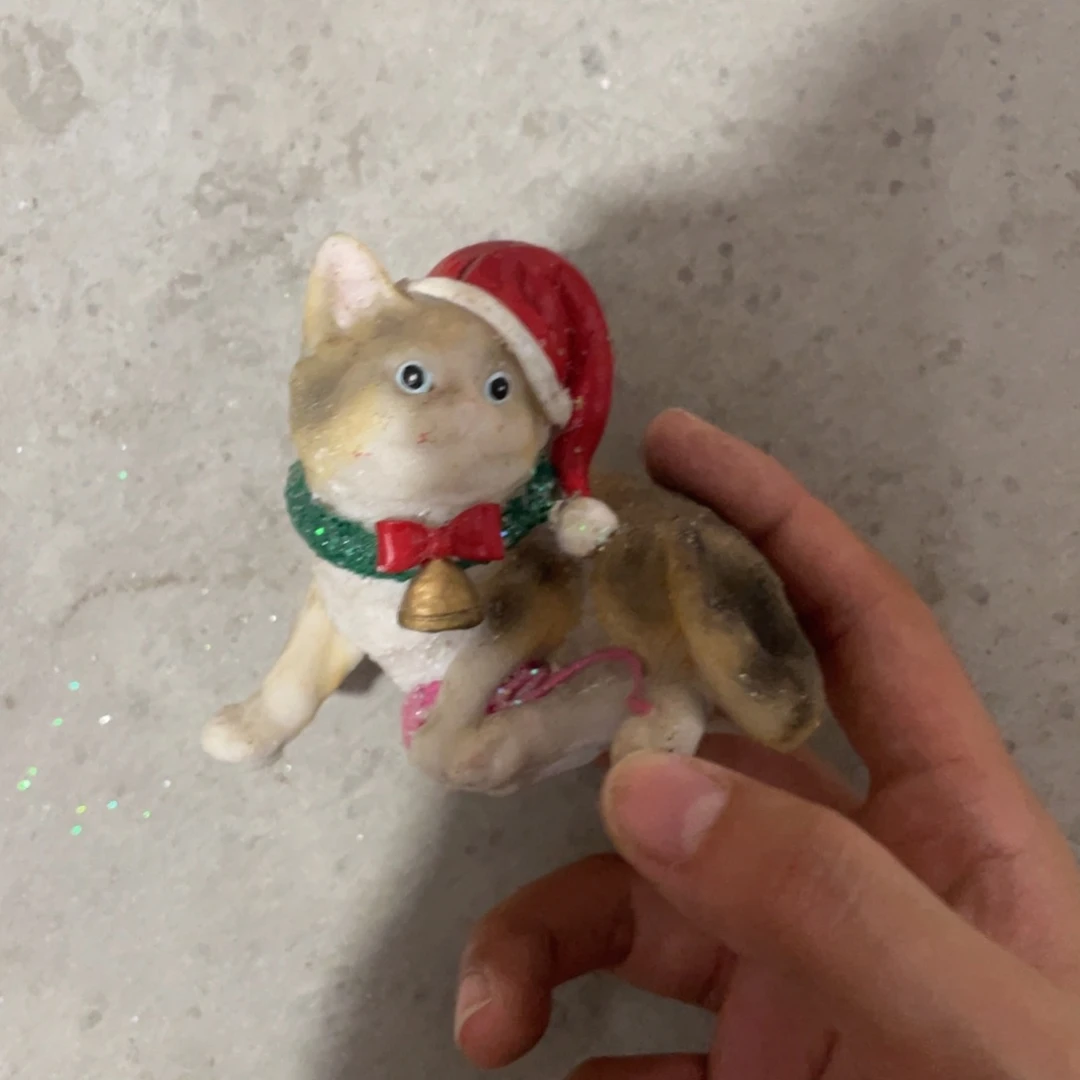 瓷片微瑕，不退不换，看好再