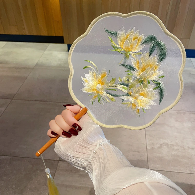古风扇子刺绣团扇国风花朵古典长柄中式宫扇汉服旗袍拍照中国风