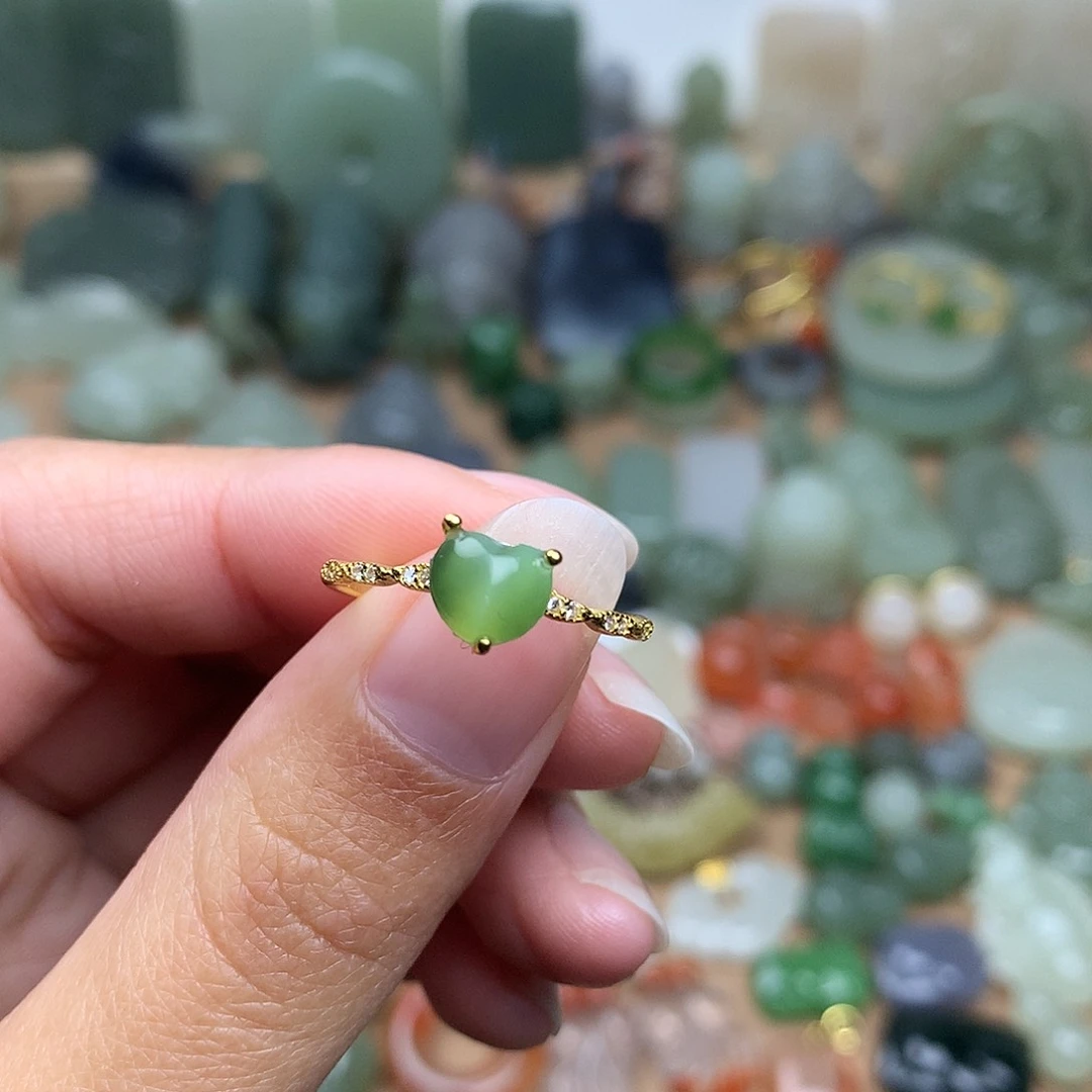 和田玉戒指银S925镀金镶嵌