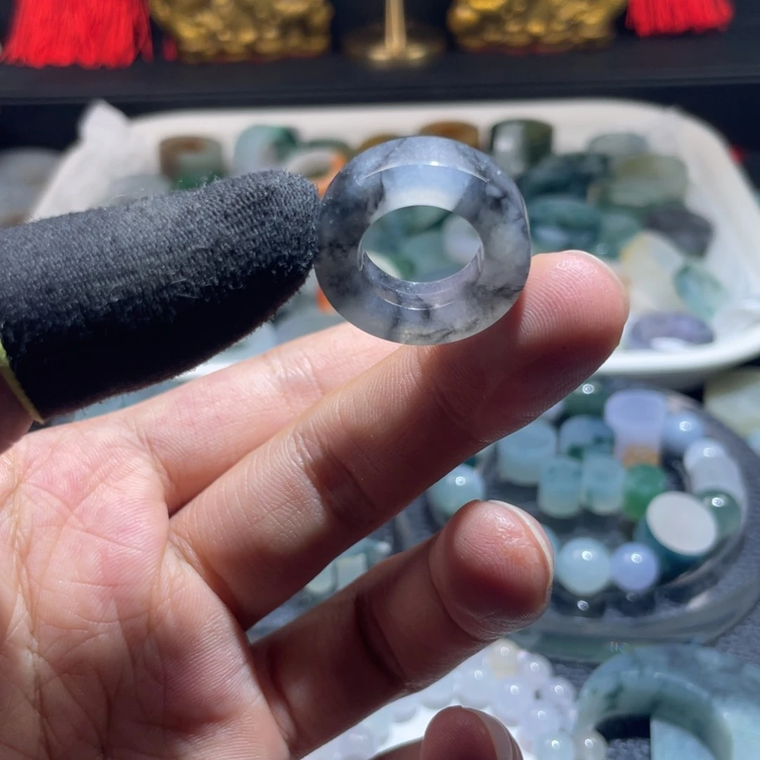 定制翡翠未镶嵌天然翡翠