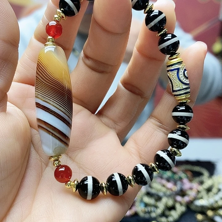 玛瑙/玉髓合金颈饰