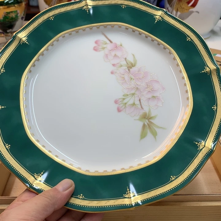 紫砂金瓷阁精品瓷器店