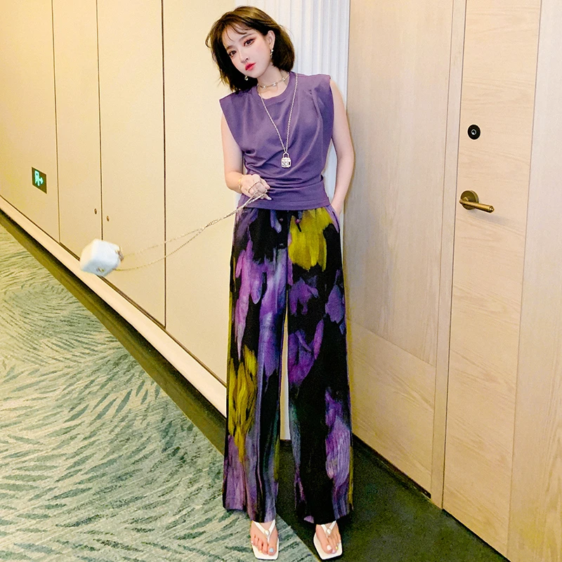 MIUCO圆领褶皱无袖修身紫色T恤+高腰系带印染大花阔腿裤套装夏季