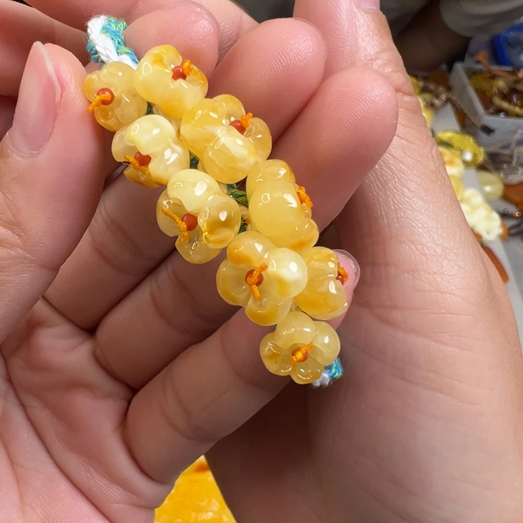 裸石蜜蜡未镶嵌蜜蜡