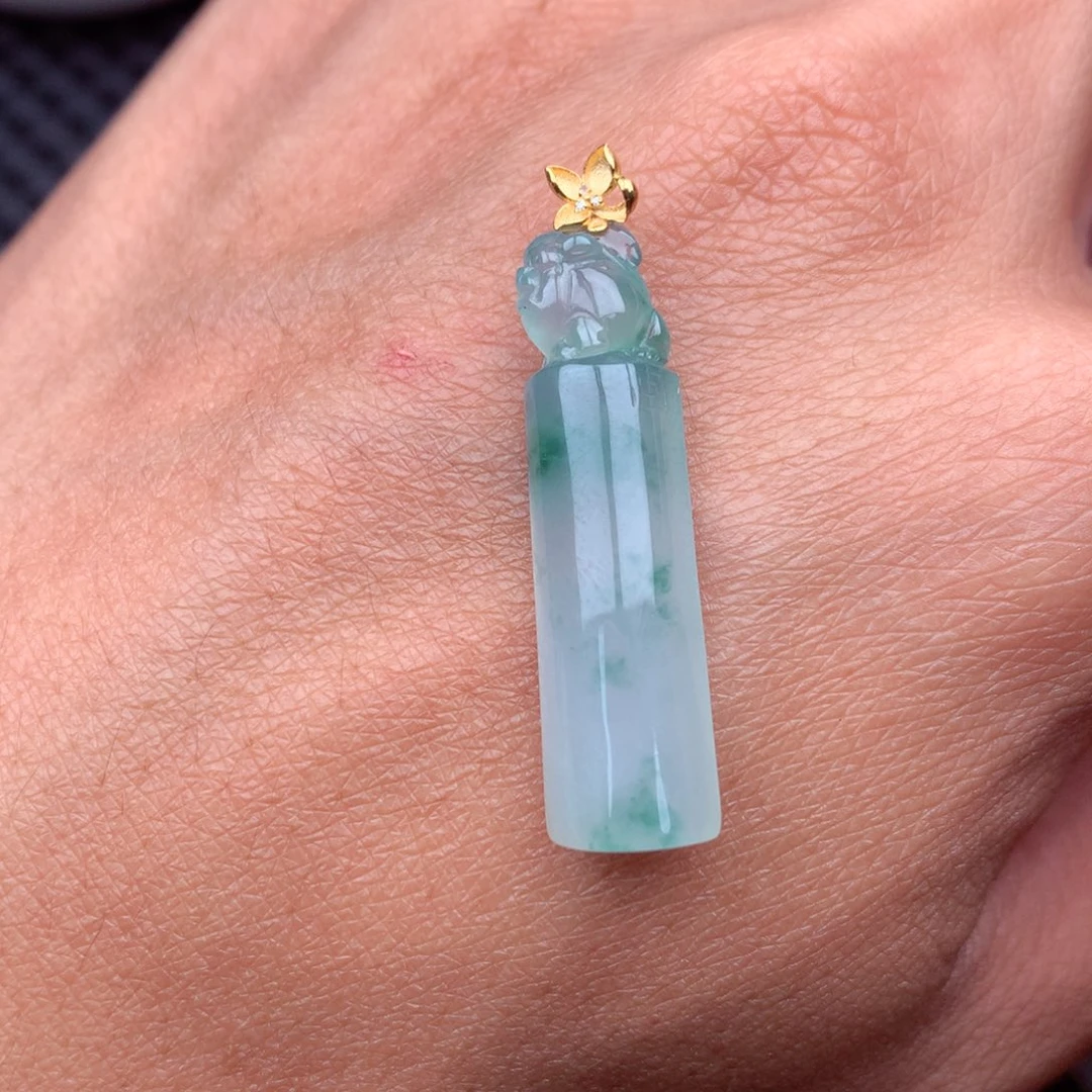 翡翠18K金镶嵌吊坠(不含链)