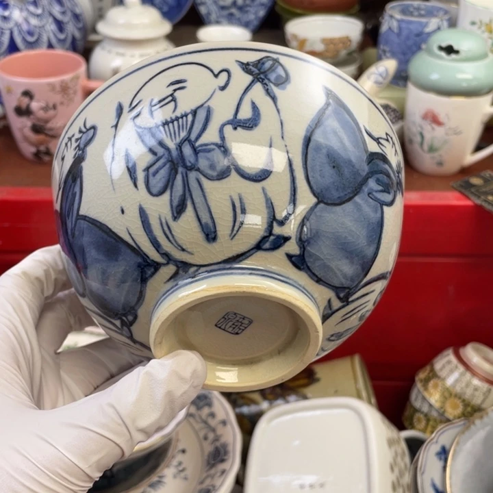 他家瓷器真美….开播了