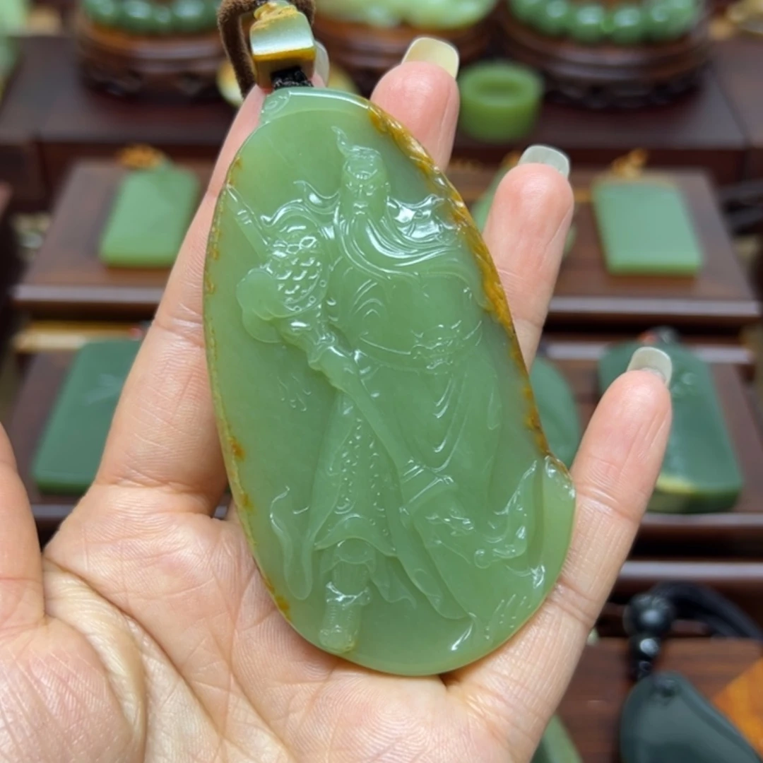 【闪购商品】颈饰未镶嵌岫岩河磨玉（透闪石质玉）拾*?