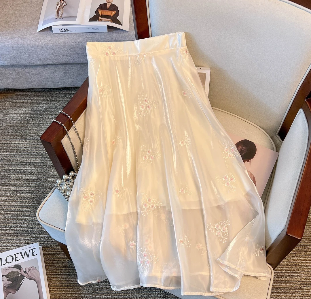2025杏色新中式国风半身裙女夏季刺绣汉服半身裙高腰半身裙