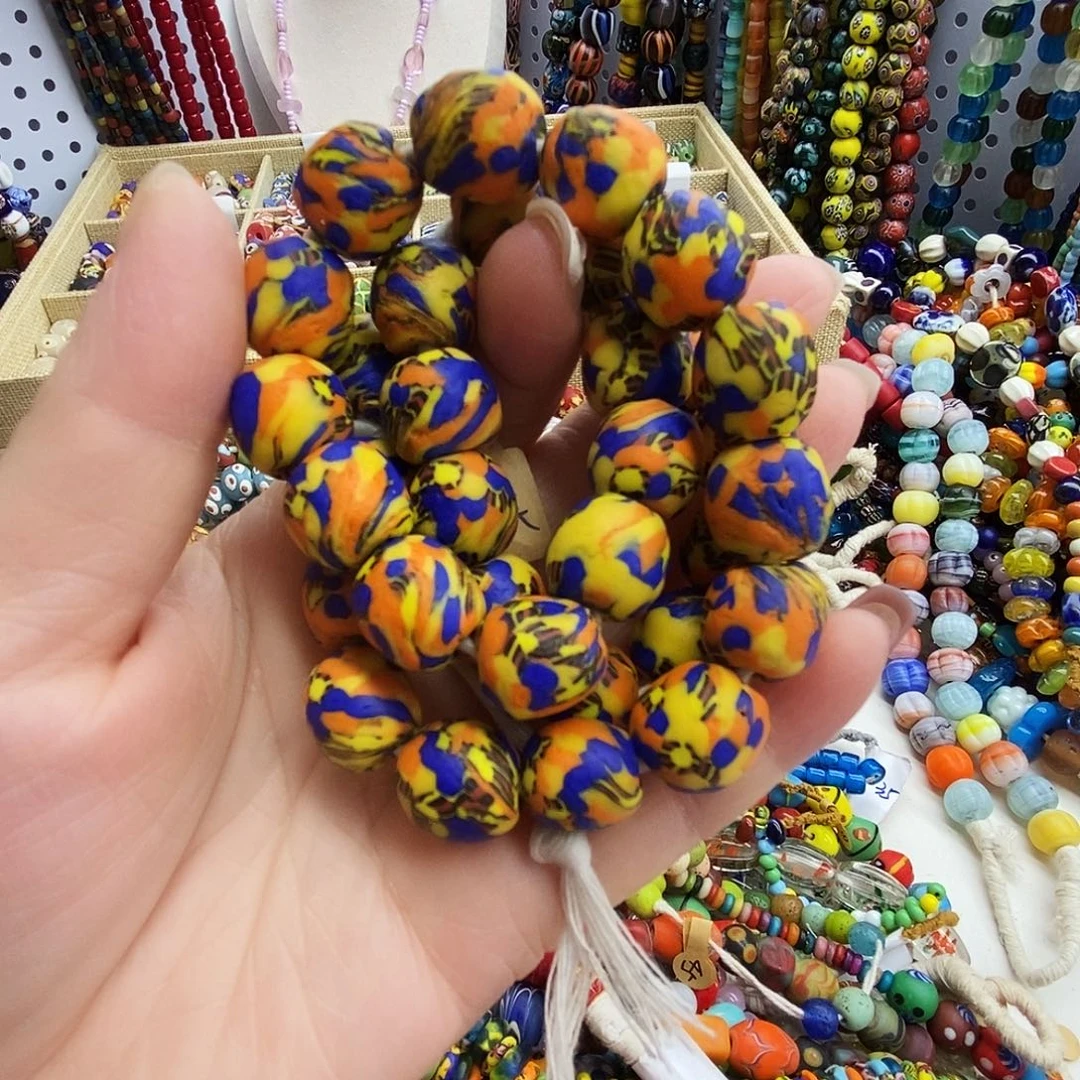 琉璃颈饰非洲手绘071