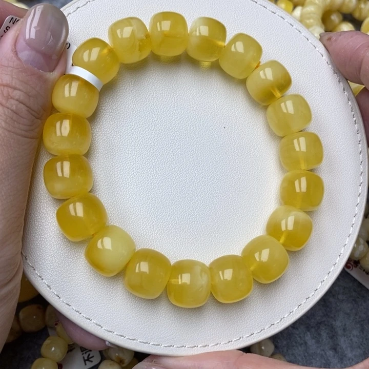 琥珀未镶嵌珠宝奇石13