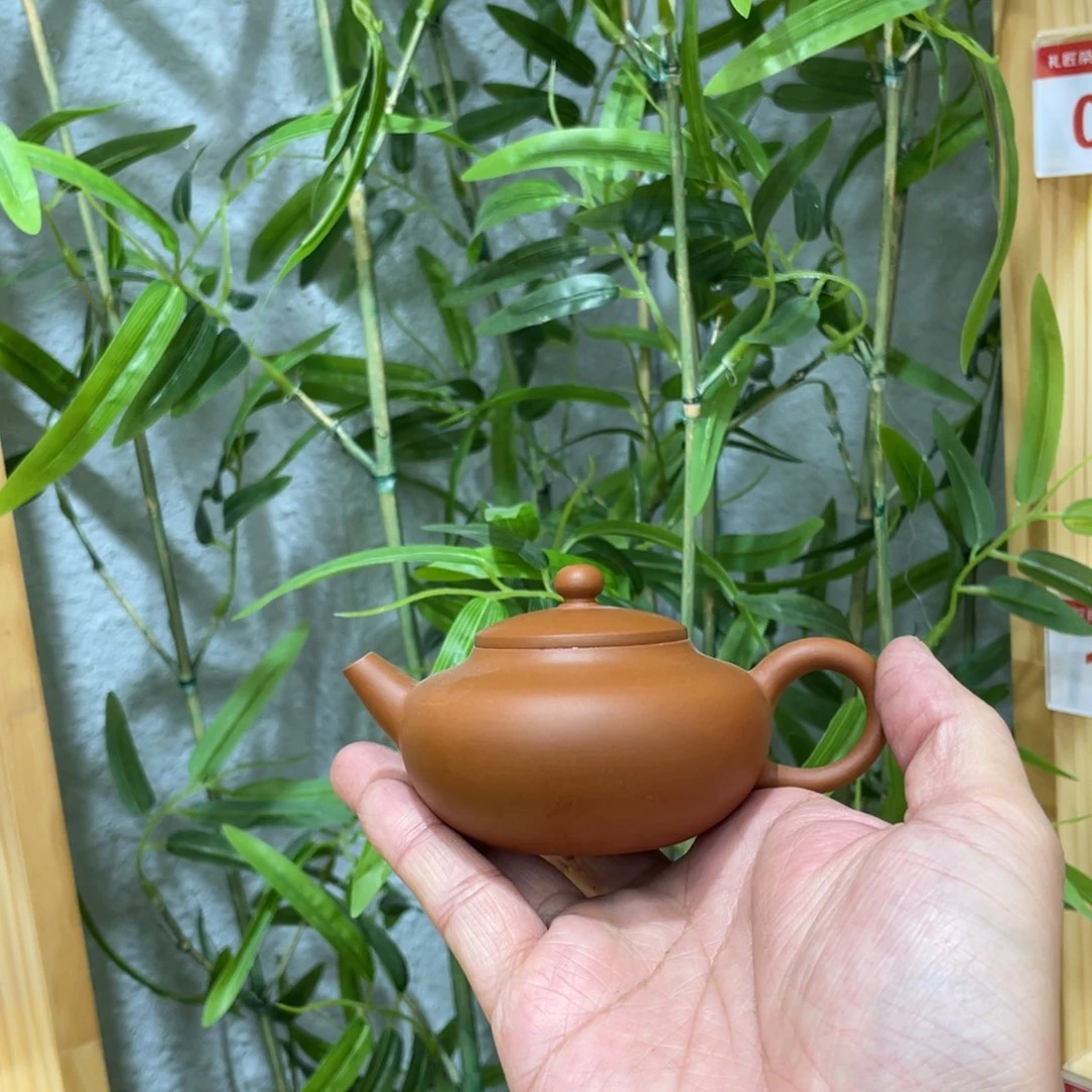 末**路扁鼓……105c鸡蛋黄潮州手拉壶
