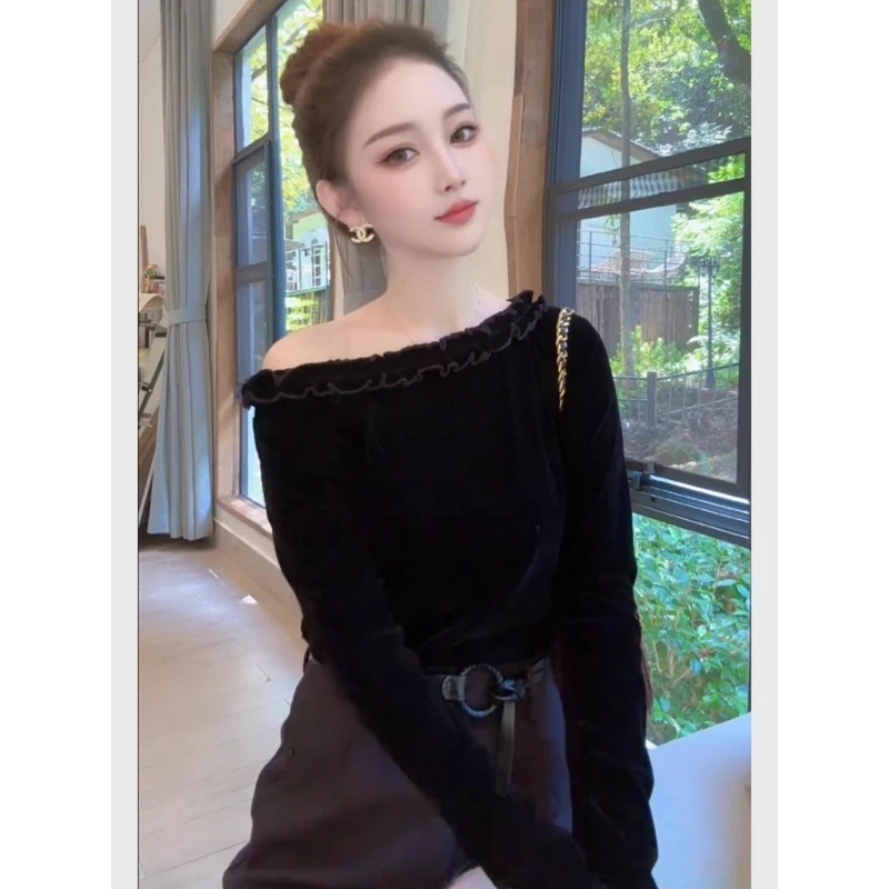 新中式女装黑色斜肩丝绒上衣25秋轻奢高级感轻国风巨好看轻熟上衣