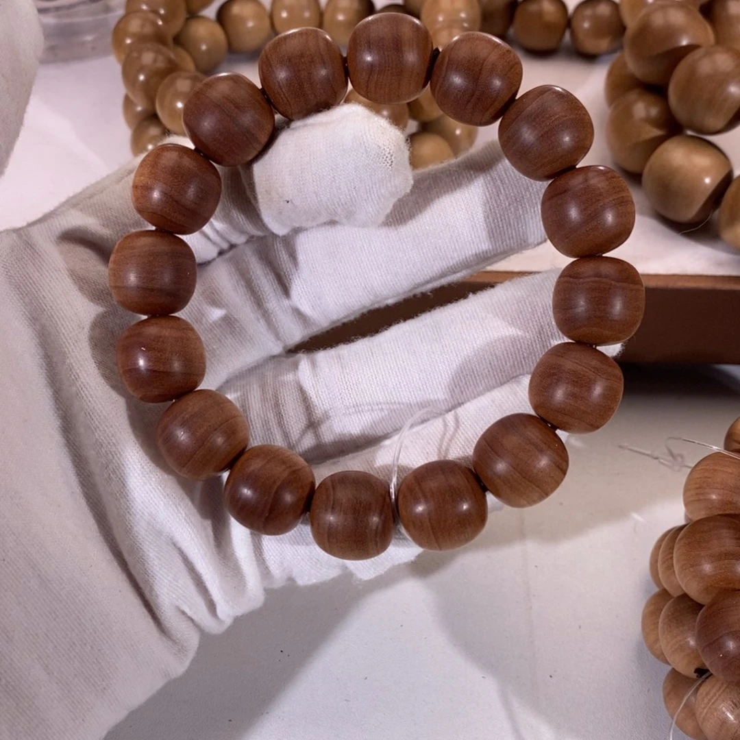 檀香木其他啸**狼横纹黑肉四抛百年沉水13*14大福利