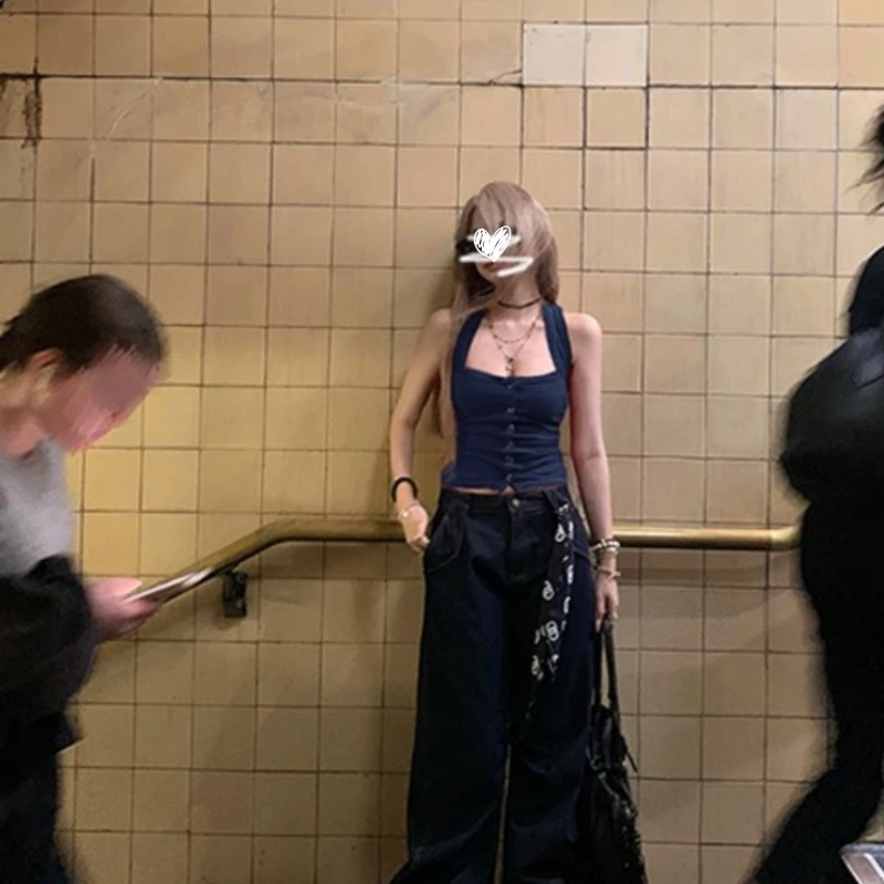 2025年夏季新款蕾丝花边挂脖背心吊带修身显瘦收腰百搭女上衣