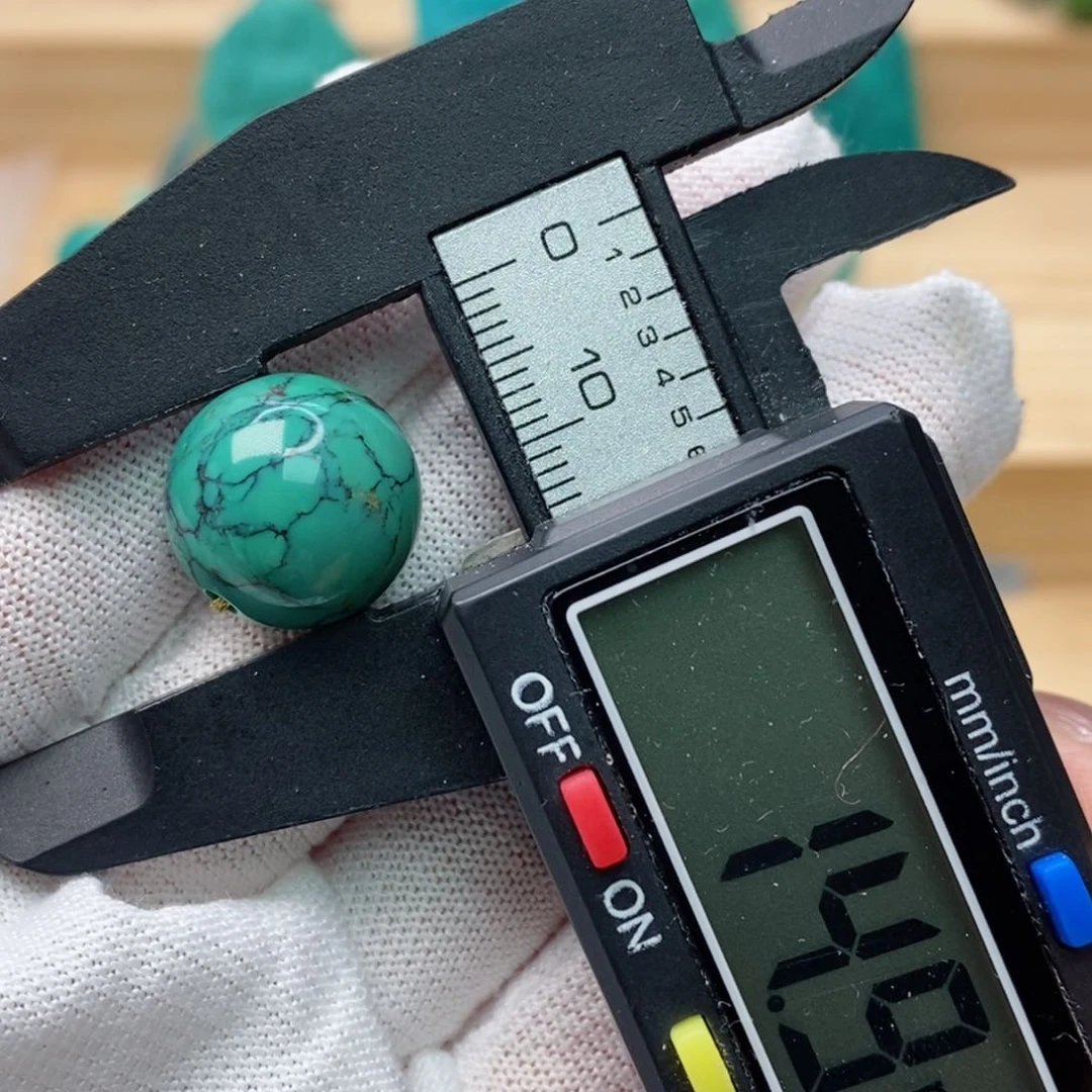 18K金镶嵌绿松石珠宝奇石