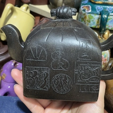 茶壶紫砂如*亦原矿泥料手工制作的一把紫砂壶。