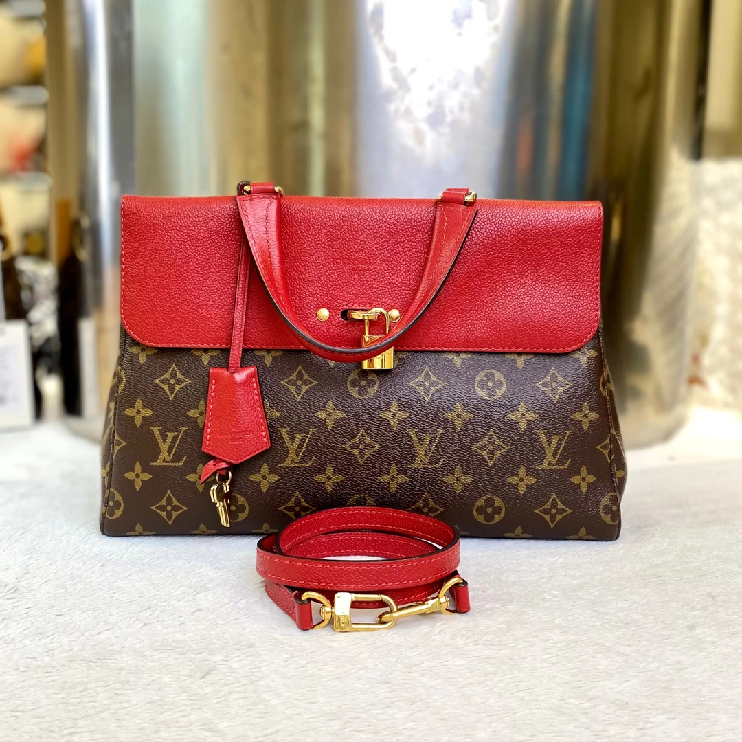 99新 LouisVuitton/路易威登 古有98新LV维纳斯拼红色单肩包1011