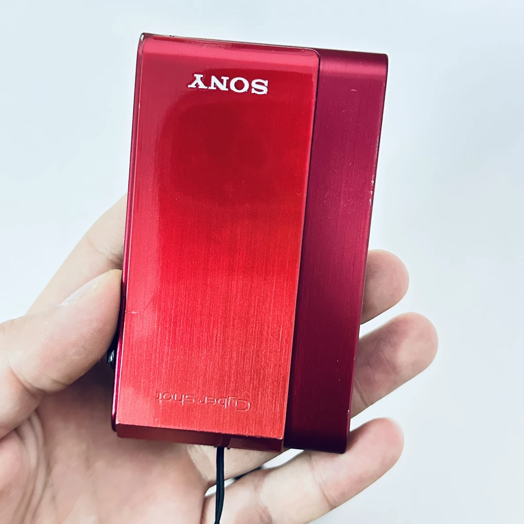 9新 Sony/索尼 t900福利款高端滑盖触屏可涂鸦1210w像素