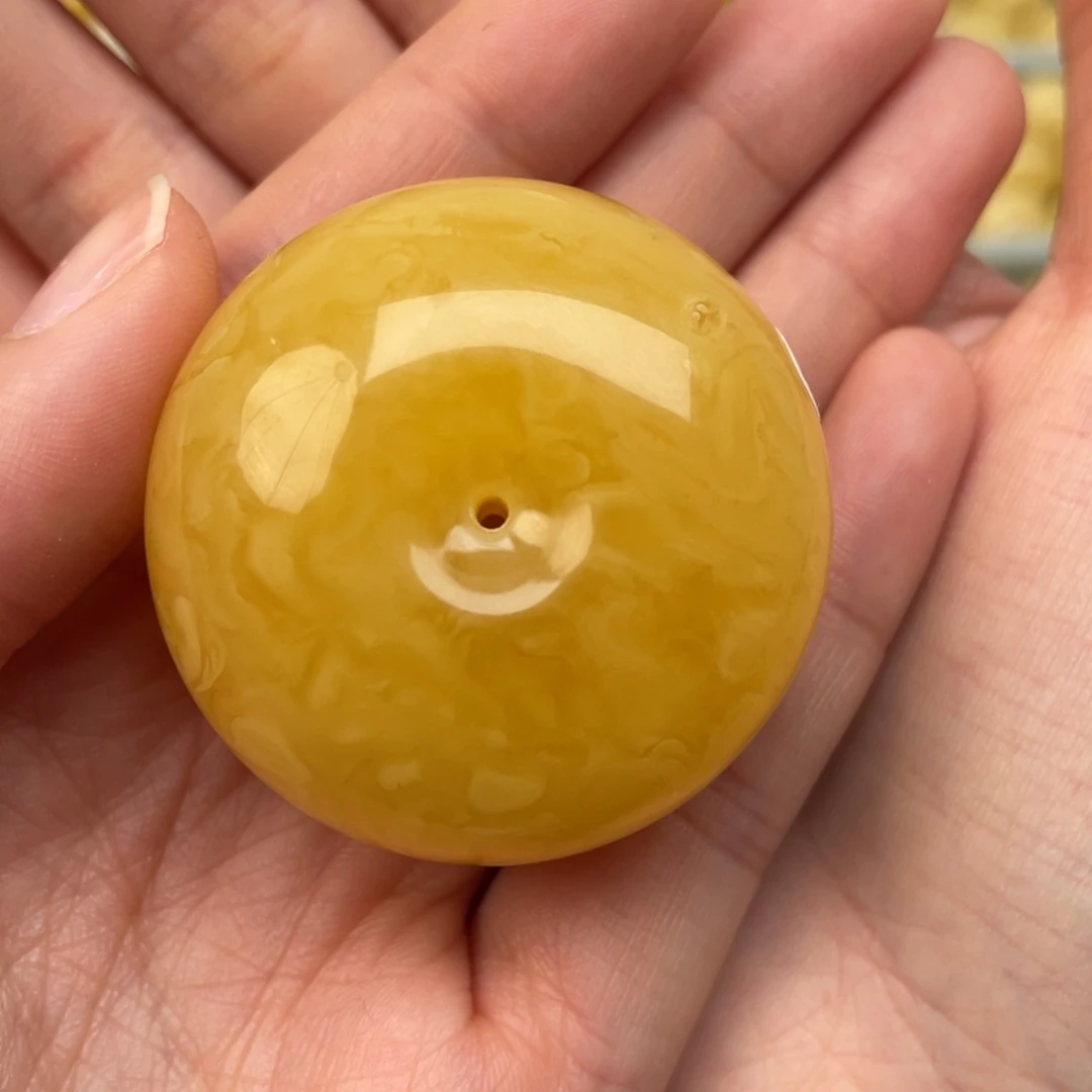 蜜蜡裸石未镶嵌立**木40*23微瑕