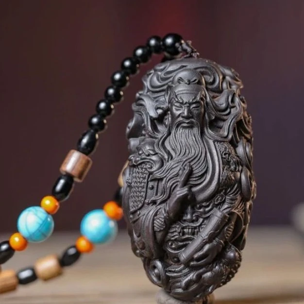 0076实木关公雕刻把件