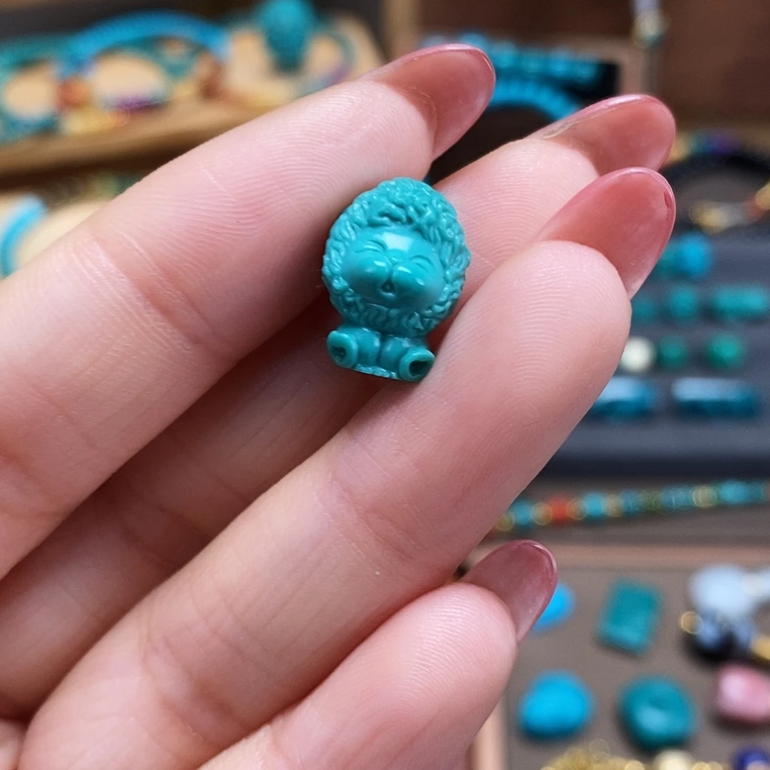 未镶嵌绿松石珠宝奇石