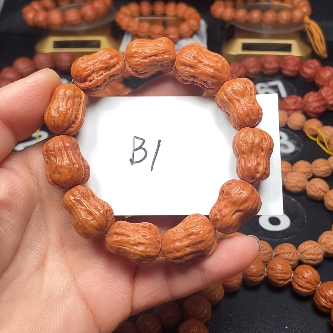 文玩核桃手串花生18