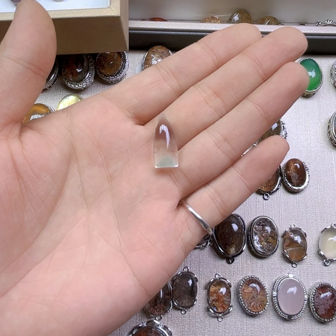 紫晶颈饰银S800镀金镶嵌?