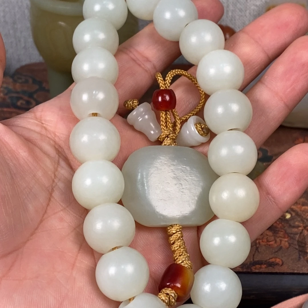 @***刘非常精美的脖挂件